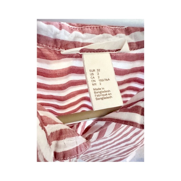 H&M Blouse - Picture 3 of 4